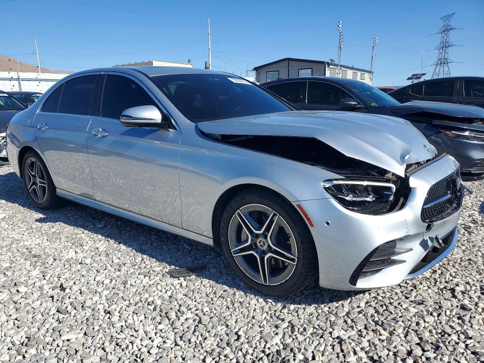 50186736 :رقم المزاد ، W1KZF8DB5NB055917 vin ، 2022 Mercedes-benz E مزاد بيع