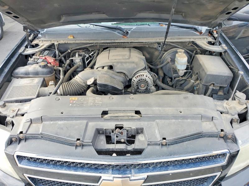Продажа на аукционе авто 2011 Chevrolet Suburban, vin: 1GNSCHE06BR379308, номер лота: 51275516