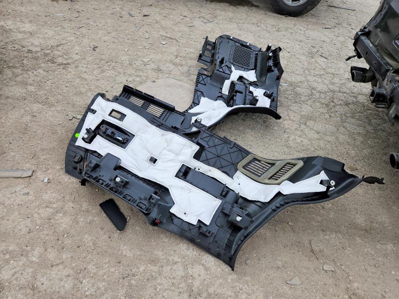 49454866 :رقم المزاد ، 1FM5K8GT4JGA48751 vin ، 2018 Ford Explorer مزاد بيع