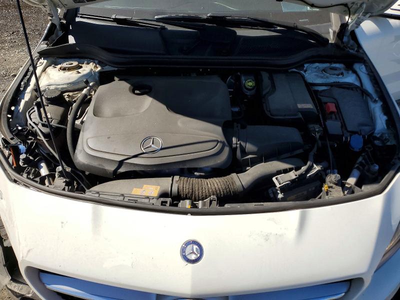 48640066 :رقم المزاد ، WDDSJ4EBXFN236292 vin ، 2015 Mercedes-benz Cla مزاد بيع