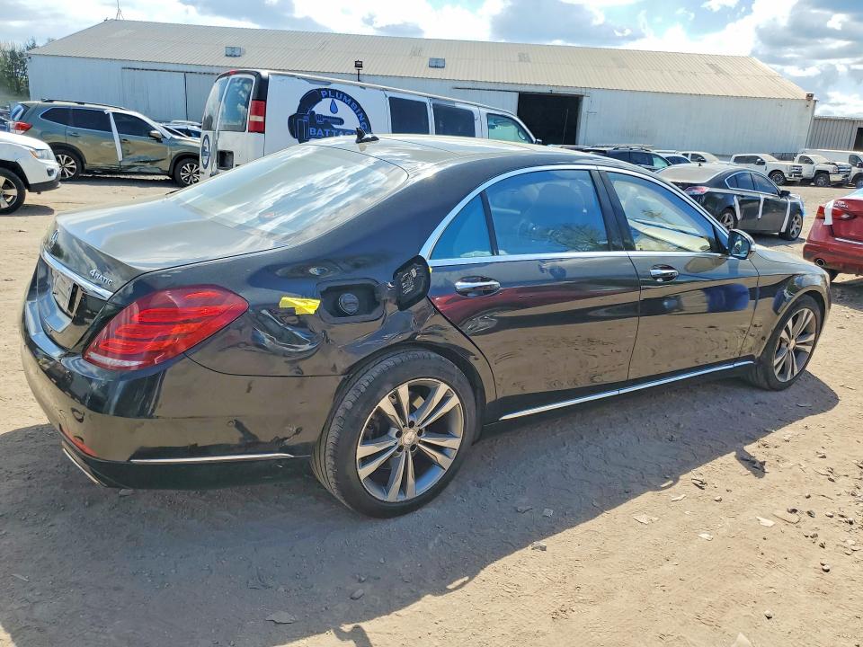 50130056 :رقم المزاد ، WDDUG8FB6FA104960 vin ، 2015 Mercedes-benz S مزاد بيع