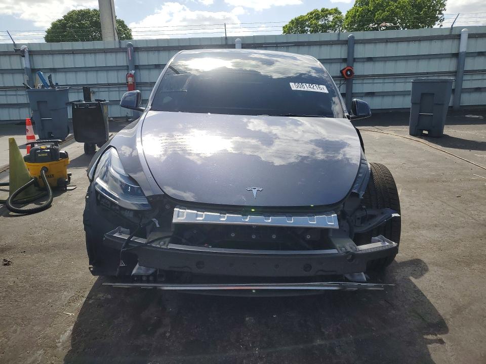 50814216 :رقم المزاد ، 7SAYGDEF4PF911501 vin ، 2023 Tesla Model Y مزاد بيع