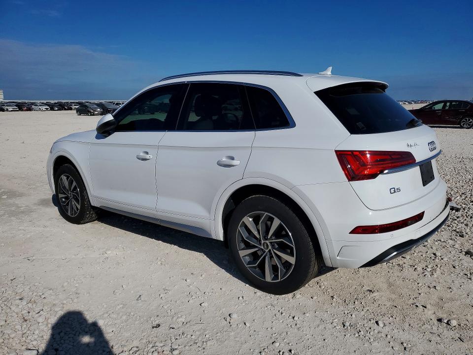 2021 Audi Q5 მანქანა იყიდება აუქციონზე, vin: WA1BAAFY0M2028670, აუქციონის ნომერი: 49344366