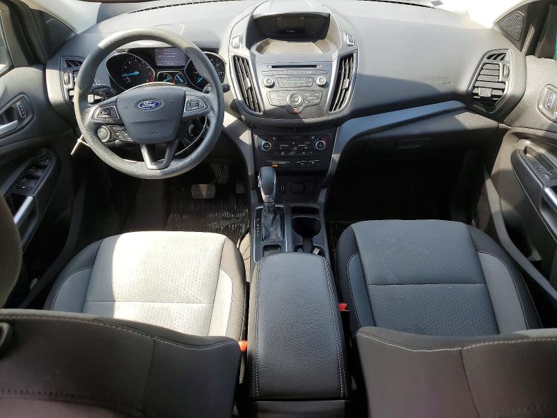 49858396 :رقم المزاد ، 1FMCU0GD5JUB09523 vin ، 2018 Ford Escape مزاد بيع