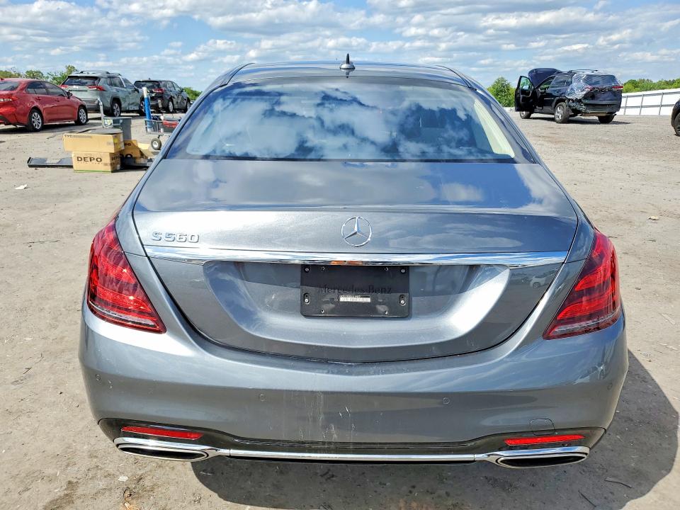 52120906 :رقم المزاد ، WDDUG8DB2JA419427 vin ، 2018 Mercedes-benz S مزاد بيع