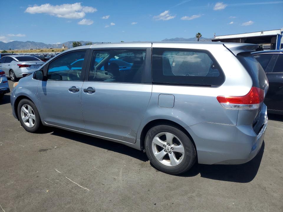 Продажа на аукционе авто 2011 Toyota Sienna, vin: 5TDZK3DC1BS072400, номер лота: 50392626