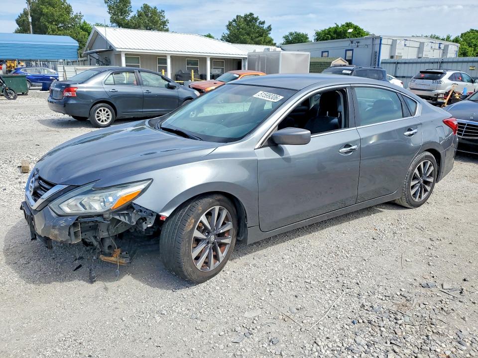 Auction sale of the 2017 Nissan Altima, vin: 1N4AL3APXHC198689, lot number: 51599306