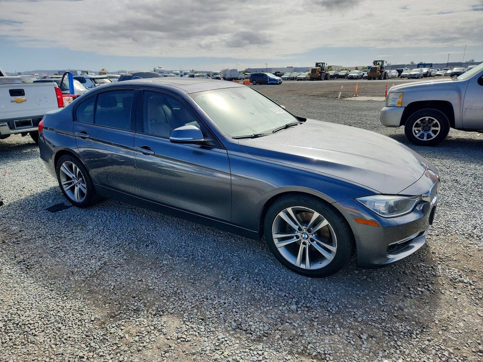 51715496 :رقم المزاد ، WBA3A5C55CF344940 vin ، 2012 Bmw 328 مزاد بيع