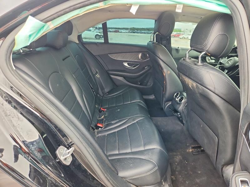 51463066 :رقم المزاد ، 55SWF4JB2GU166238 vin ، 2016 Mercedes-benz C مزاد بيع
