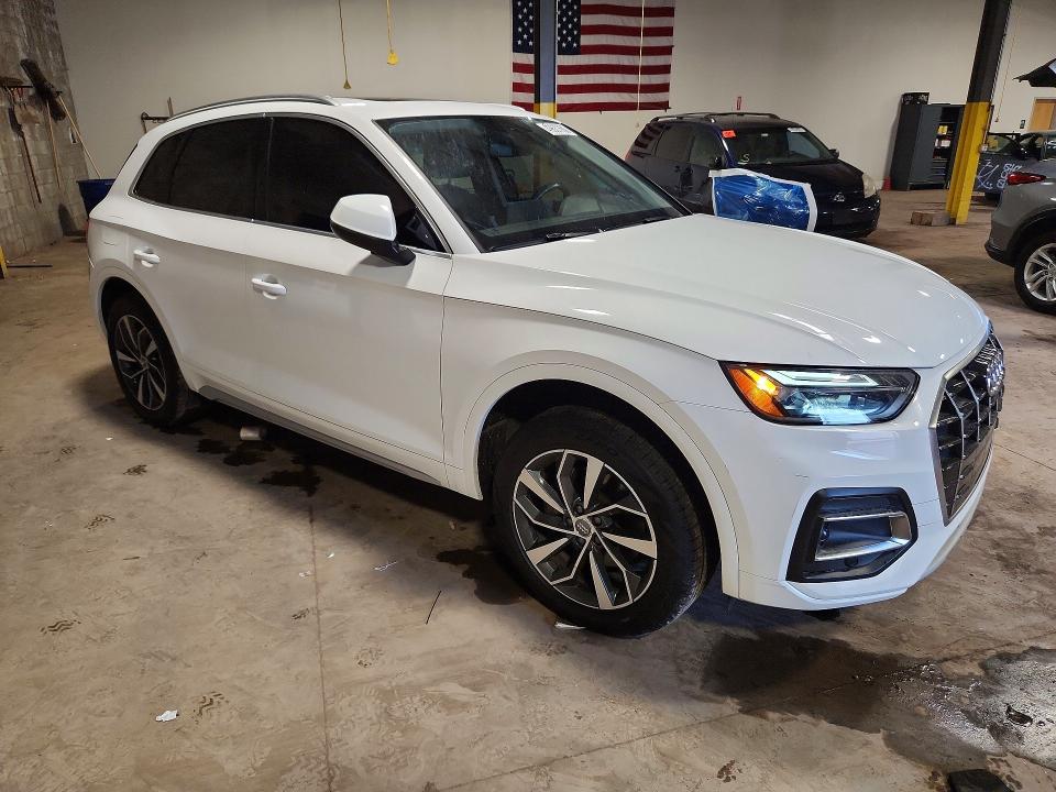 Продаж на аукціоні авто 2021 Audi Q5, vin: WA1BAAFY2M2002135, номер лоту: 49637686