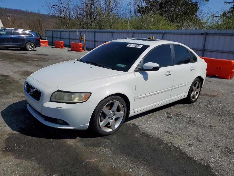 2008 Volvo S40 მანქანა იყიდება აუქციონზე, vin: YV1MS390982369322, აუქციონის ნომერი: 48220886