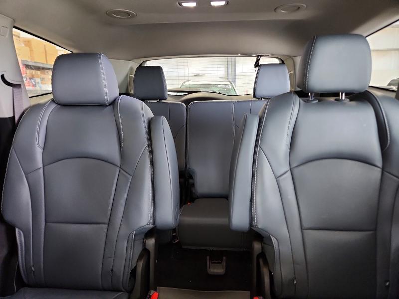 51267256 :رقم المزاد ، 5GAEVBKW8MJ227653 vin ، 2021 Buick Enclave مزاد بيع