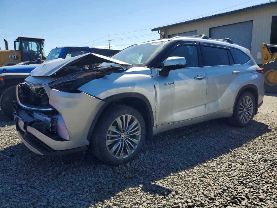 2021 Toyota Highlander მანქანა იყიდება აუქციონზე, vin: 5TDEBRCH0MS064029, აუქციონის ნომერი: 48877256