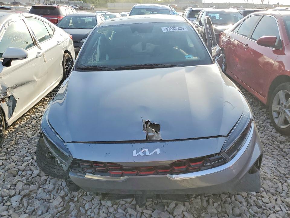 49332286 :رقم المزاد ، 3KPF44AC4NE485546 vin ، 2022 Kia Forte مزاد بيع