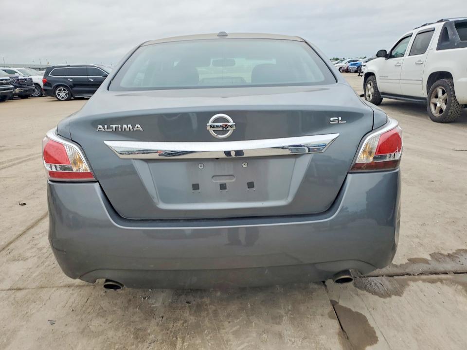 2015 Nissan Altima მანქანა იყიდება აუქციონზე, vin: 1N4AL3AP1FN408632, აუქციონის ნომერი: 50560966