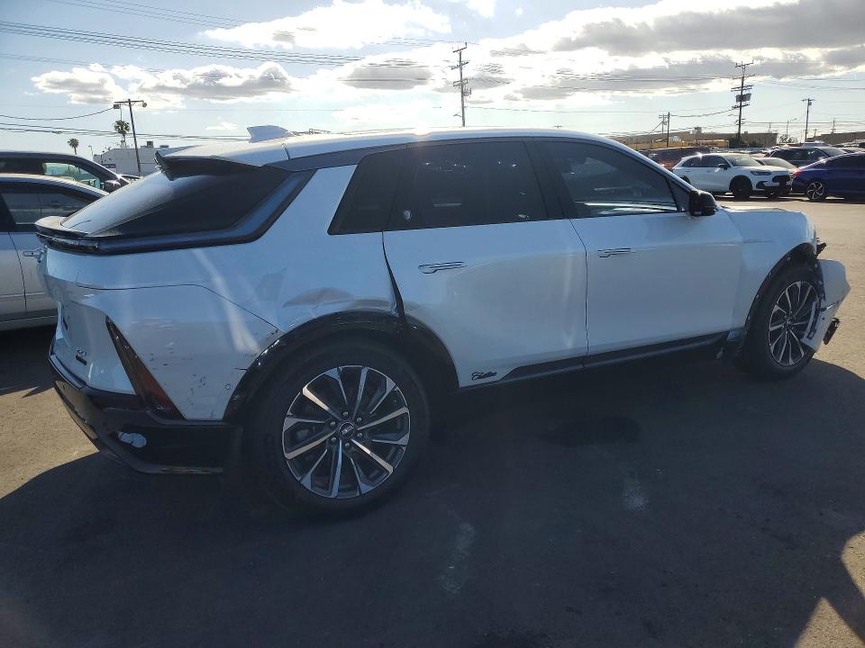 2024 Cadillac Lyriq მანქანა იყიდება აუქციონზე, vin: 1GYKPVRK1RZ130085, აუქციონის ნომერი: 51025976