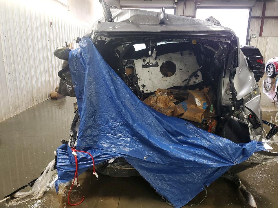 49610296 :رقم المزاد ، 5TDYSKFC1TS248432 vin ، 2026 Toyota Sienna مزاد بيع