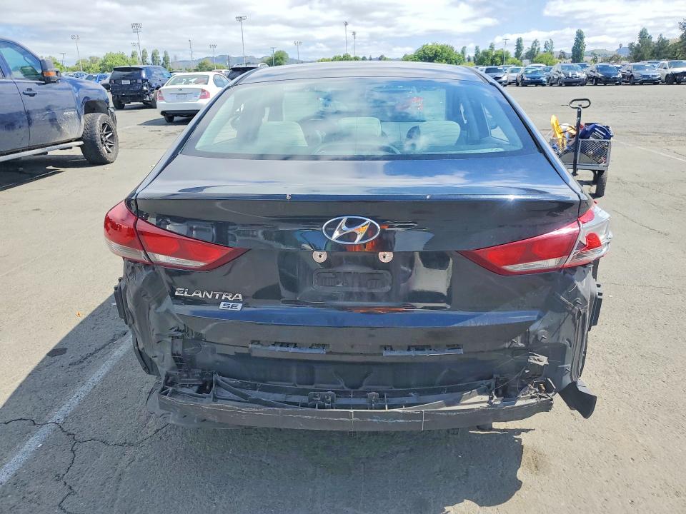 Продаж на аукціоні авто 2018 Hyundai Elantra, vin: 5NPD74LF9JH327960, номер лоту: 49890846