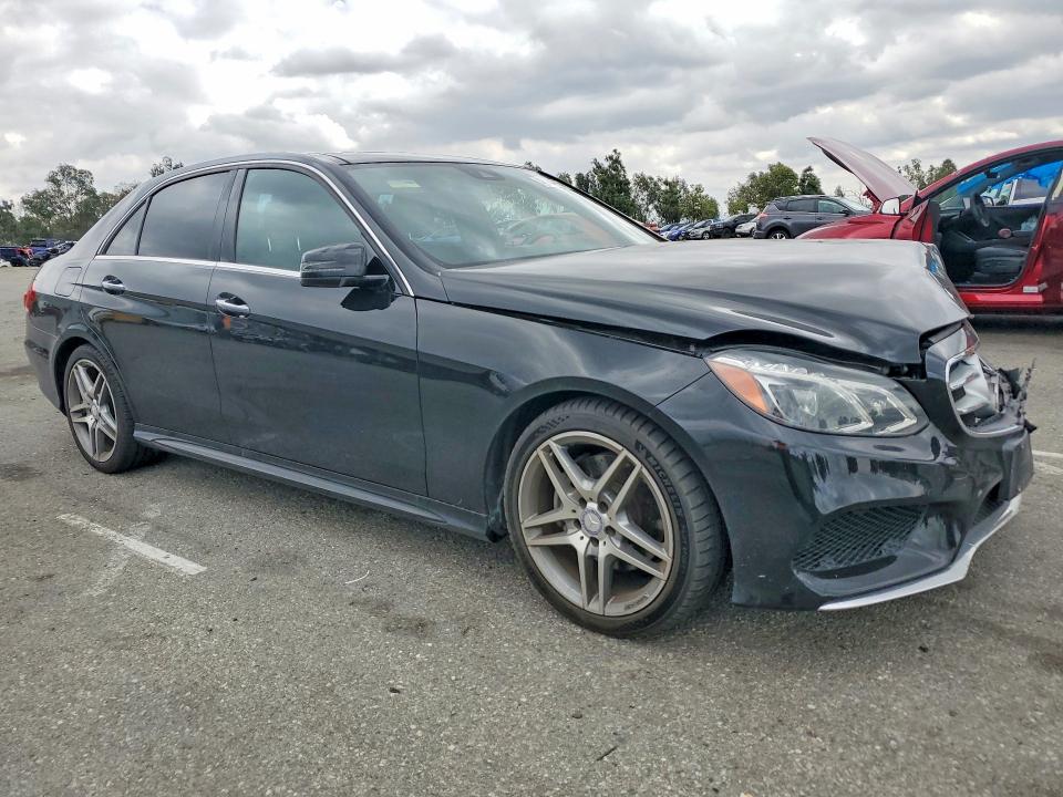 Продажа на аукционе авто 2014 Mercedes-benz E, vin: WDDHF5KBXEA779783, номер лота: 48684856