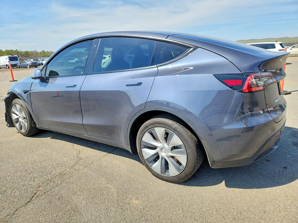 49540526 :رقم المزاد ، 5YJYGDEE9LF044949 vin ، 2020 Tesla Model Y مزاد بيع