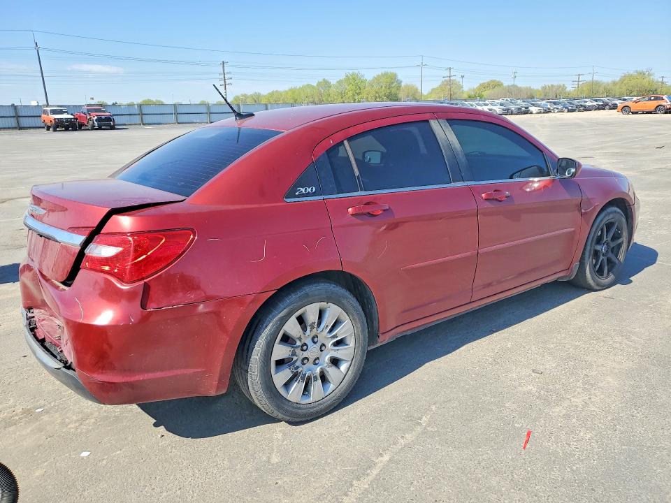 49500626 :رقم المزاد ، 1C3CCBAB1DN604766 vin ، 2013 Chrysler 200 مزاد بيع