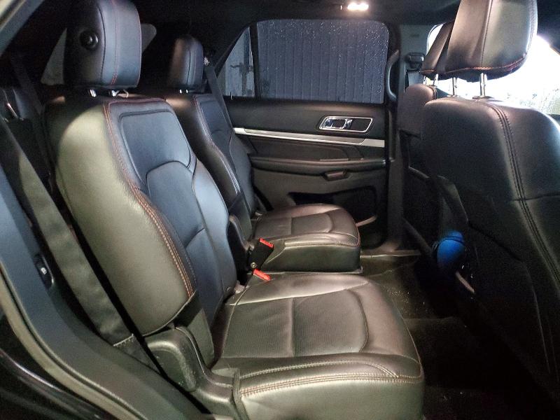 50721616 :رقم المزاد ، 1FM5K8GT9JGB08247 vin ، 2018 Ford Explorer مزاد بيع