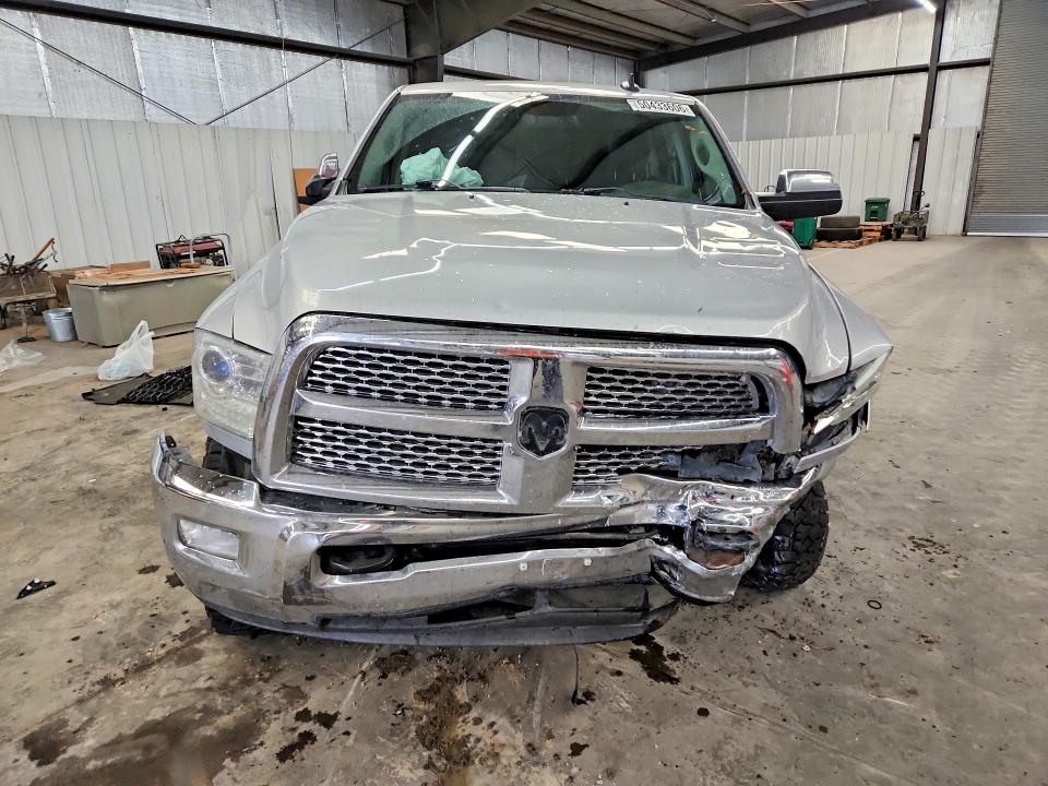 50433606 :رقم المزاد ، 3C6UR5FL3FG584444 vin ، 2015 Ram 2500 مزاد بيع