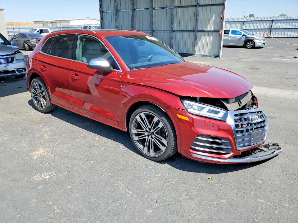 Продаж на аукціоні авто 2018 Audi Sq5, vin: WA1A4AFY5J2216809, номер лоту: 50500526