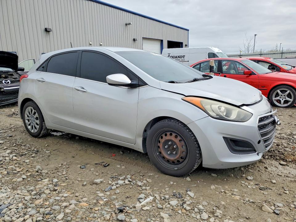 Продажа на аукционе авто 2016 Hyundai Elantra Gt, vin: KMHD35LH6GU323720, номер лота: 50412016