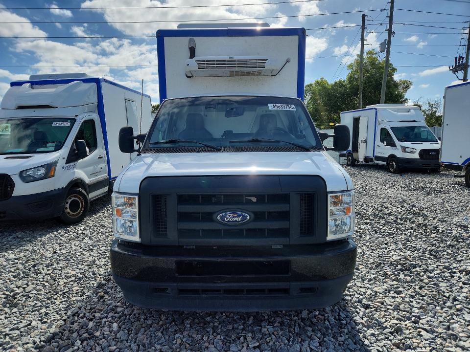 2024 Ford Ecoline მანქანა იყიდება აუქციონზე, vin: 1FDWE3FN7RDD00653, აუქციონის ნომერი: 49639756