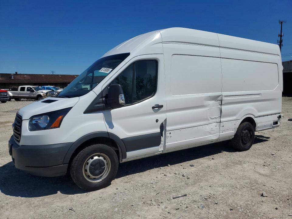 52139086 :رقم المزاد ، 1FTKR3XM9JKB52261 vin ، 2018 Ford Transit مزاد بيع