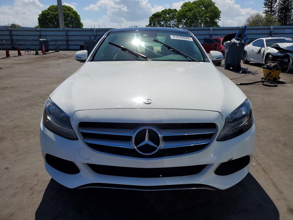 Продажа на аукционе авто 2017 Mercedes-benz C, vin: 55SWF4JBXHU201125, номер лота: 41630926