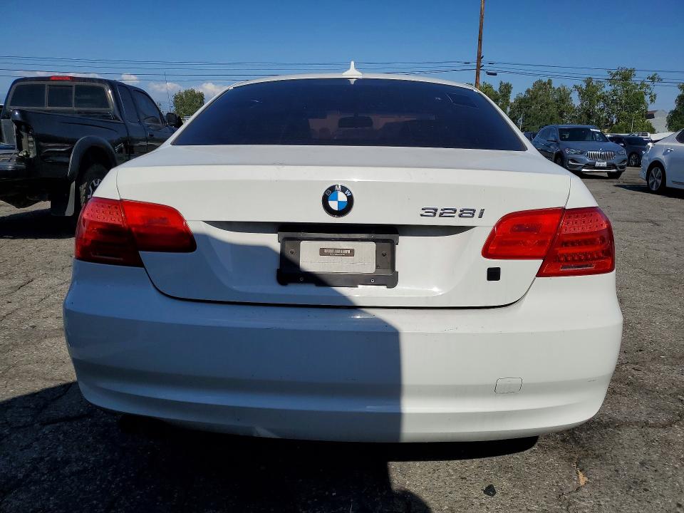 Продажа на аукционе авто 2013 Bmw 328, vin: WBAKE5C51DJ107537, номер лота: 49226866