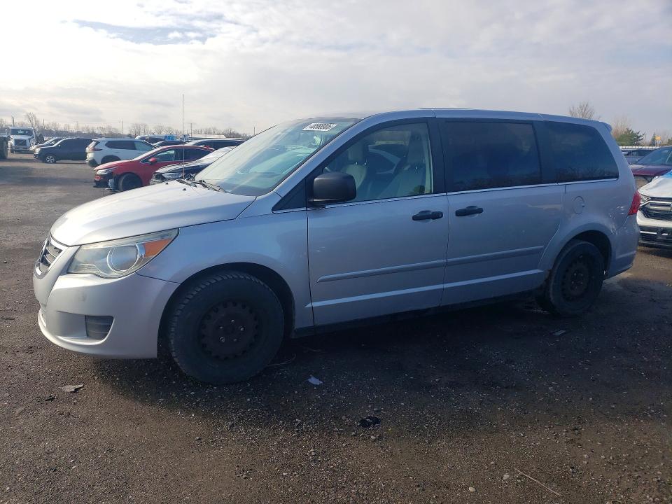 2011 Volkswagen Routan მანქანა იყიდება აუქციონზე, vin: 2V4RW4DG6BR621732, აუქციონის ნომერი: 48588906