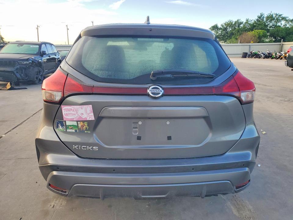 49009086 :رقم المزاد ، 3N1CP5BV2ML532134 vin ، 2021 Nissan Kicks مزاد بيع