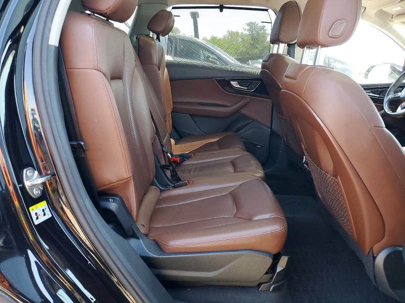 50915046 :رقم المزاد ، WA1VAAF77JD026175 vin ، 2018 Audi Q7 مزاد بيع