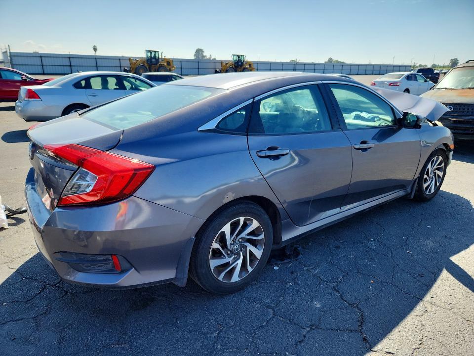 Продаж на аукціоні авто 2016 Honda Civic, vin: 2HGFC2F73GH547031, номер лоту: 47973456