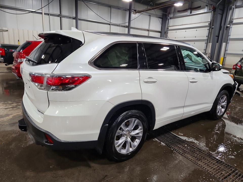 50738736 :رقم المزاد ، 5TDJKRFH8FS161251 vin ، 2015 Toyota Highlander مزاد بيع