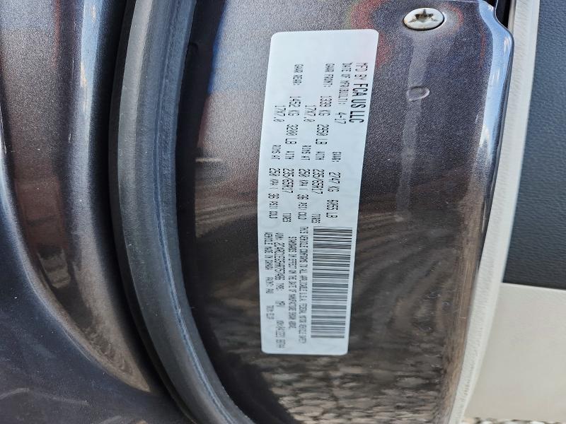 50266256 :رقم المزاد ، 2C4RC1EG5HR757486 vin ، 2017 Chrysler Pacifica مزاد بيع