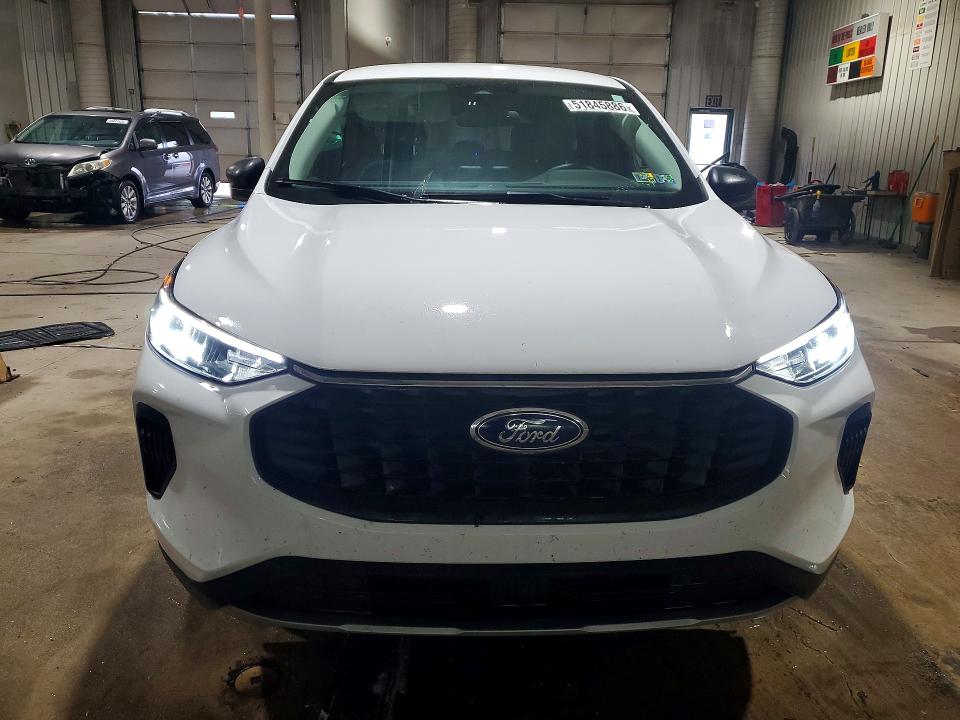 51845886 :رقم المزاد ، 1FMCU9GN0SUB05202 vin ، 2025 Ford Escape مزاد بيع