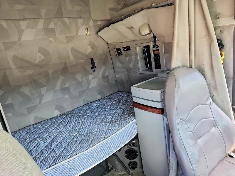Продаж на аукціоні авто 2012 Volvo Vnl, vin: 4V4NC9TH9CN550148, номер лоту: 50899636