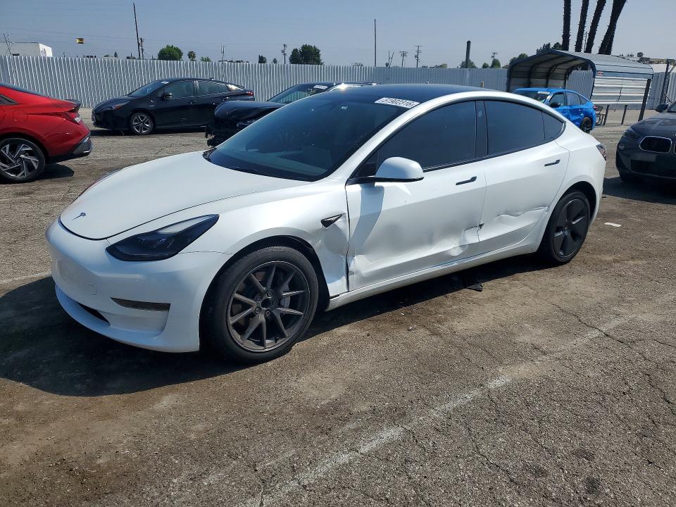 Продажа на аукционе авто 2023 Tesla Model 3, vin: 5YJ3E1EA0PF588175, номер лота: 51902316