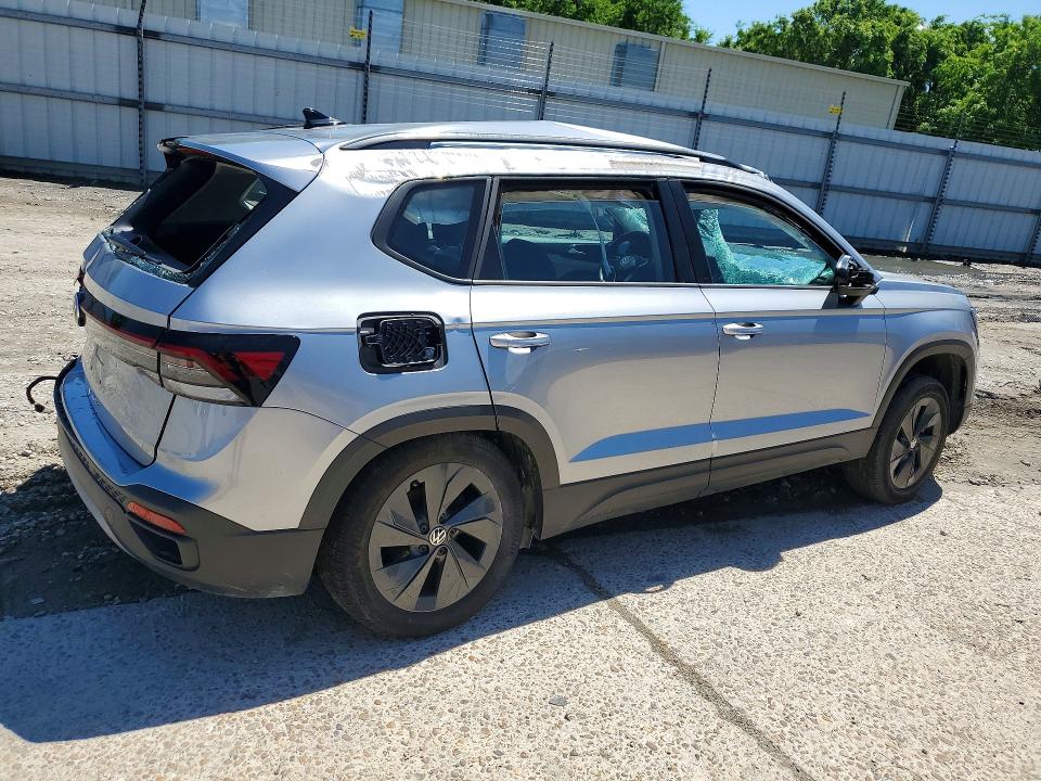 51076936 :رقم المزاد ، 3VV5C7B29SM038641 vin ، 2025 Volkswagen Taos مزاد بيع