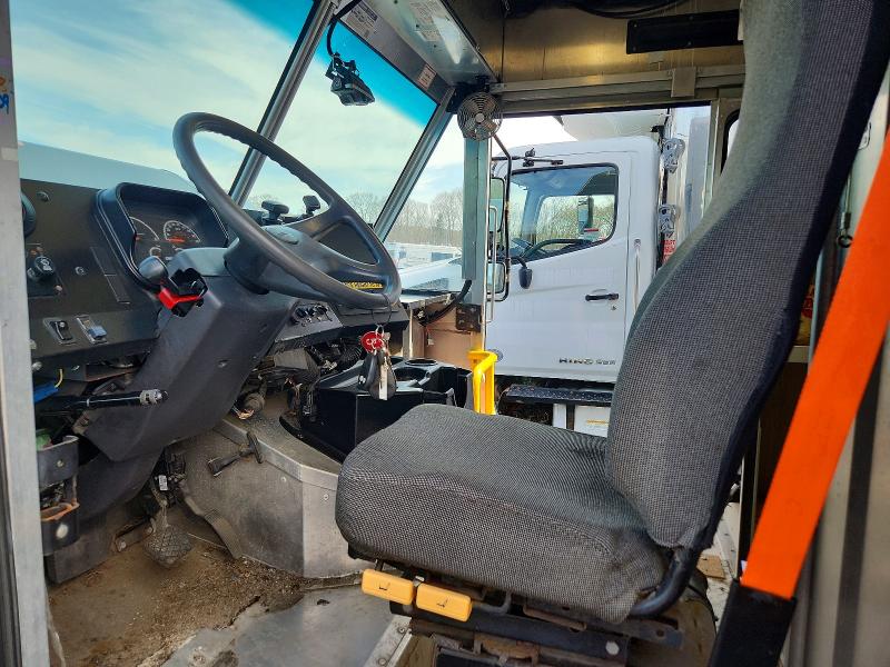 Продажа на аукционе авто 2021 Freightliner Mt45, vin: 4UZAC2EAXMCMN0134, номер лота: 49304436