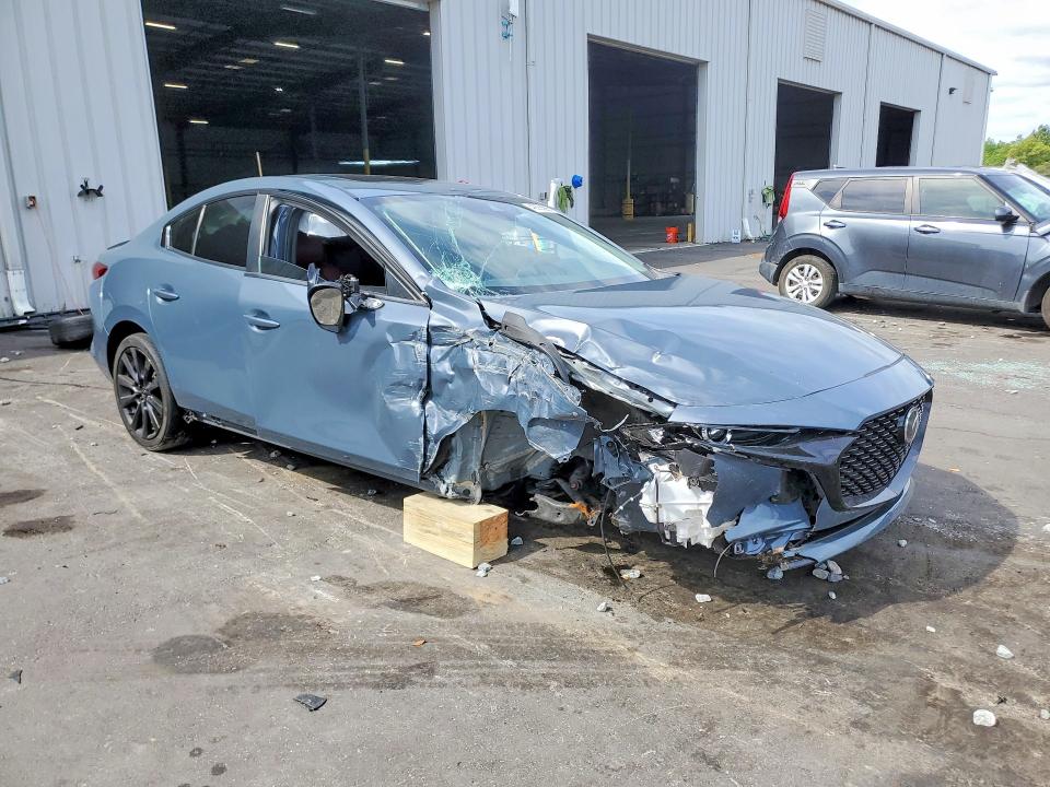 49283096 :رقم المزاد ، 3MZBPACM4PM372907 vin ، 2023 Mazda 3 مزاد بيع