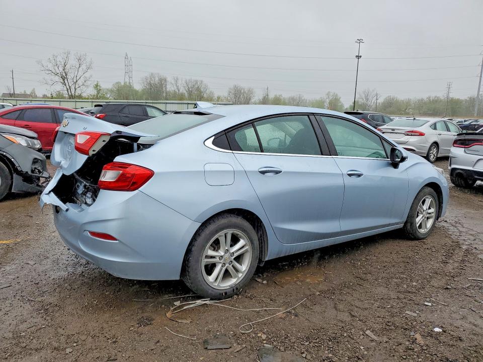 2017 Chevrolet Cruze მანქანა იყიდება აუქციონზე, vin: 1G1BE5SM5H7163732, აუქციონის ნომერი: 51670046