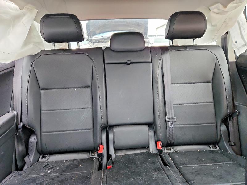 Продаж на аукціоні авто 2018 Volkswagen Tiguan, vin: 3VV2B7AX5JM170071, номер лоту: 49097086