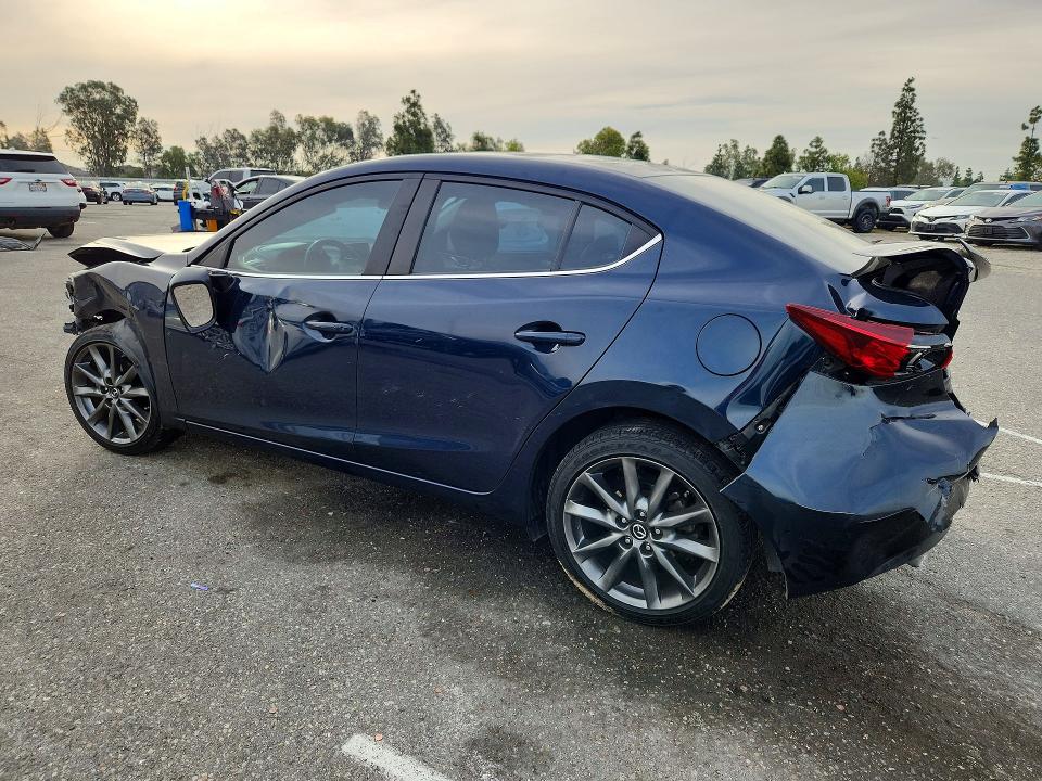 Продаж на аукціоні авто 2018 Mazda 3, vin: 3MZBN1V35JM218238, номер лоту: 49925426