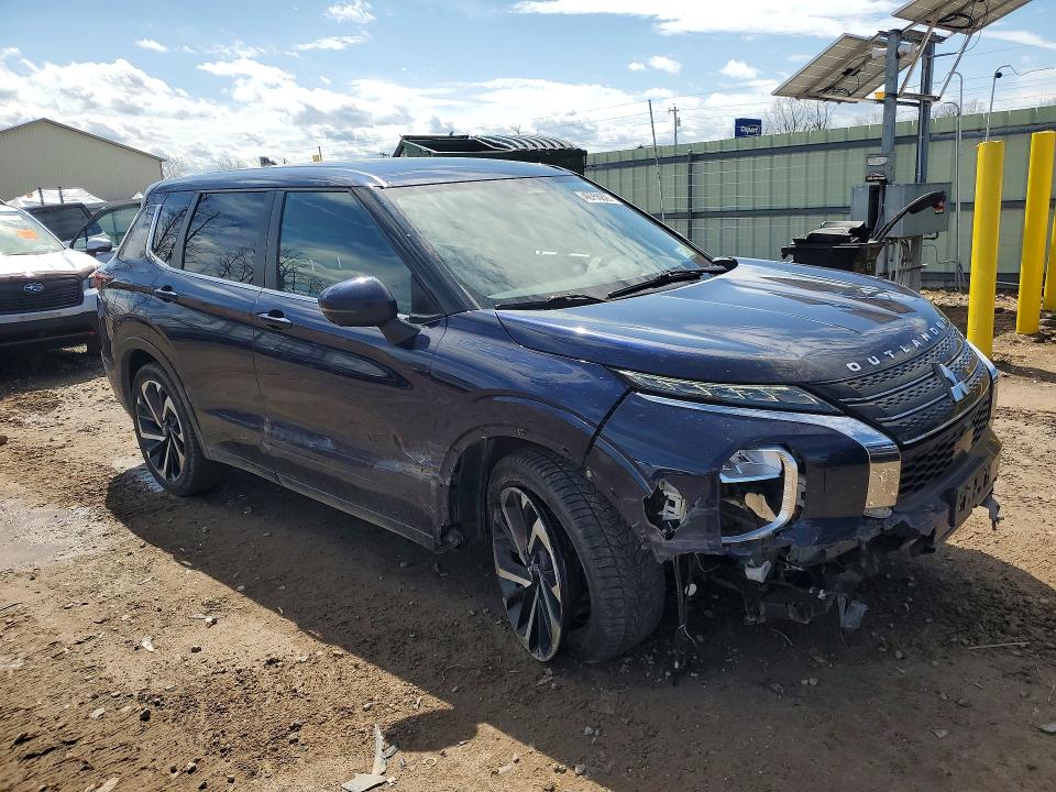 Продаж на аукціоні авто 2022 Mitsubishi Outlander, vin: JA4J4UA83NZ017361, номер лоту: 49758836