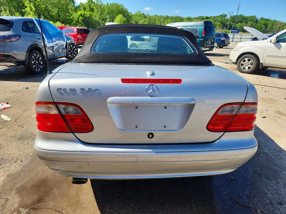 Aukcja sprzedaży 2001 Mercedes-benz Clk, vin: WDBLK65GX1T076923, numer aukcji: 51129046